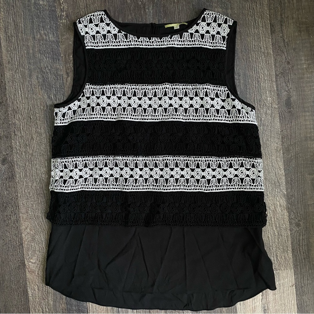 Gianni bini black and white color block top size medium